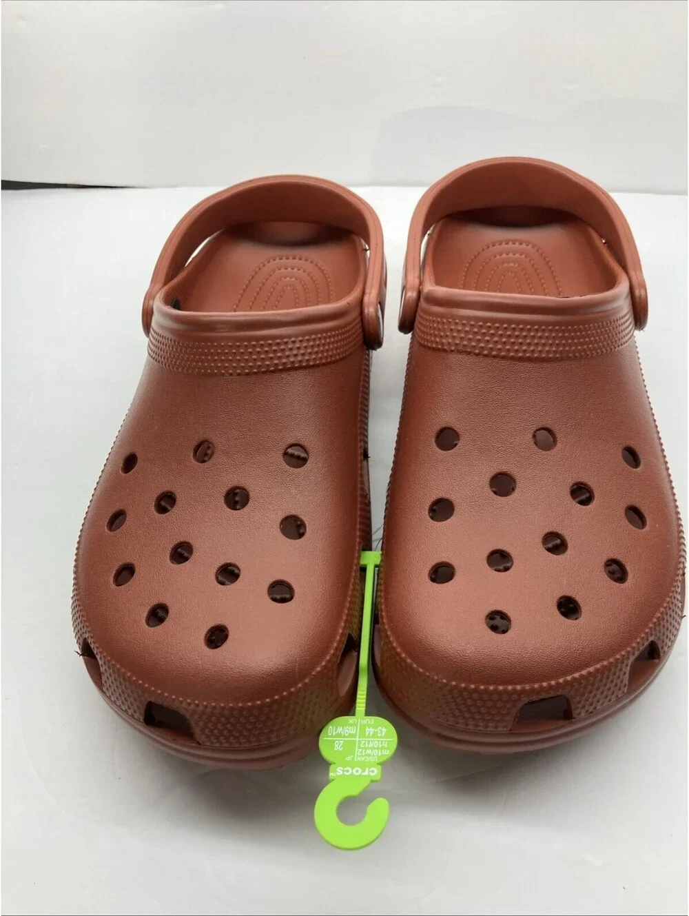 Crocs Mens Size 10 Women’s 12 Classic Clogs Rust Brown 10001-862 NEW
